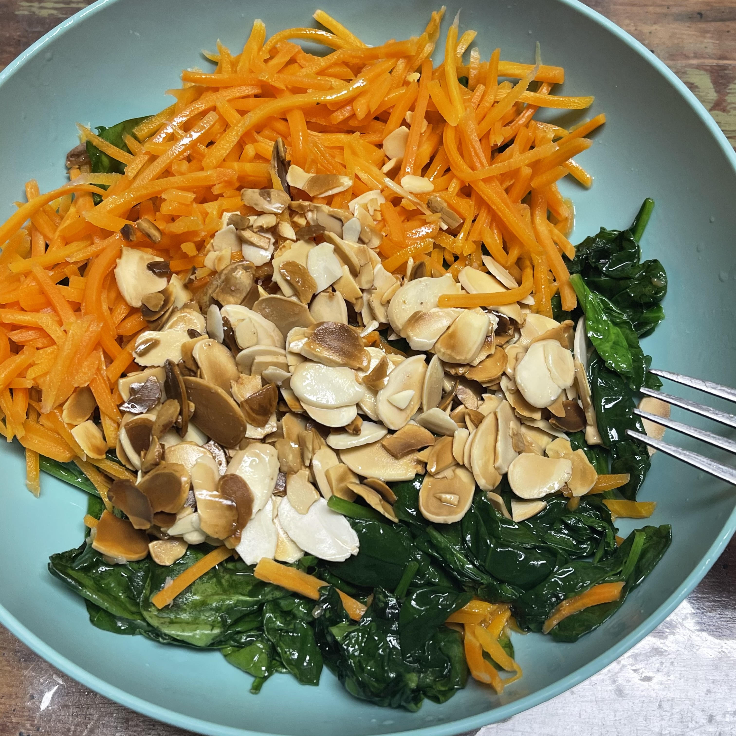 Vegan Recipe: Carrots, Seared Spinach with Toasted Almonds in Coconut Oil